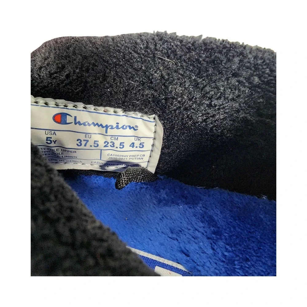 Champion Kids Slippers Youth Size 5Y Black Red White C Logo Cozy Slip On‎